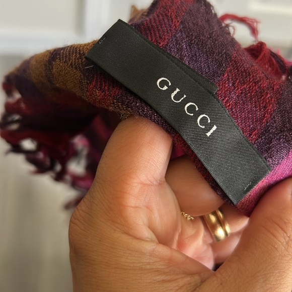 GUCCI Checkered Wool Scarf in Rich Red and Deep Purple - Picture 3 of 5